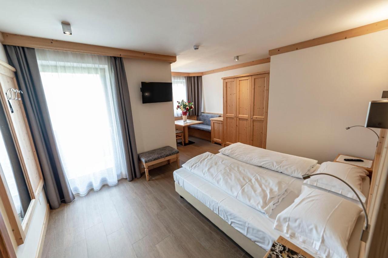 Hotel Garni Paradisi - Wellness & Spa Mezzano Extérieur photo