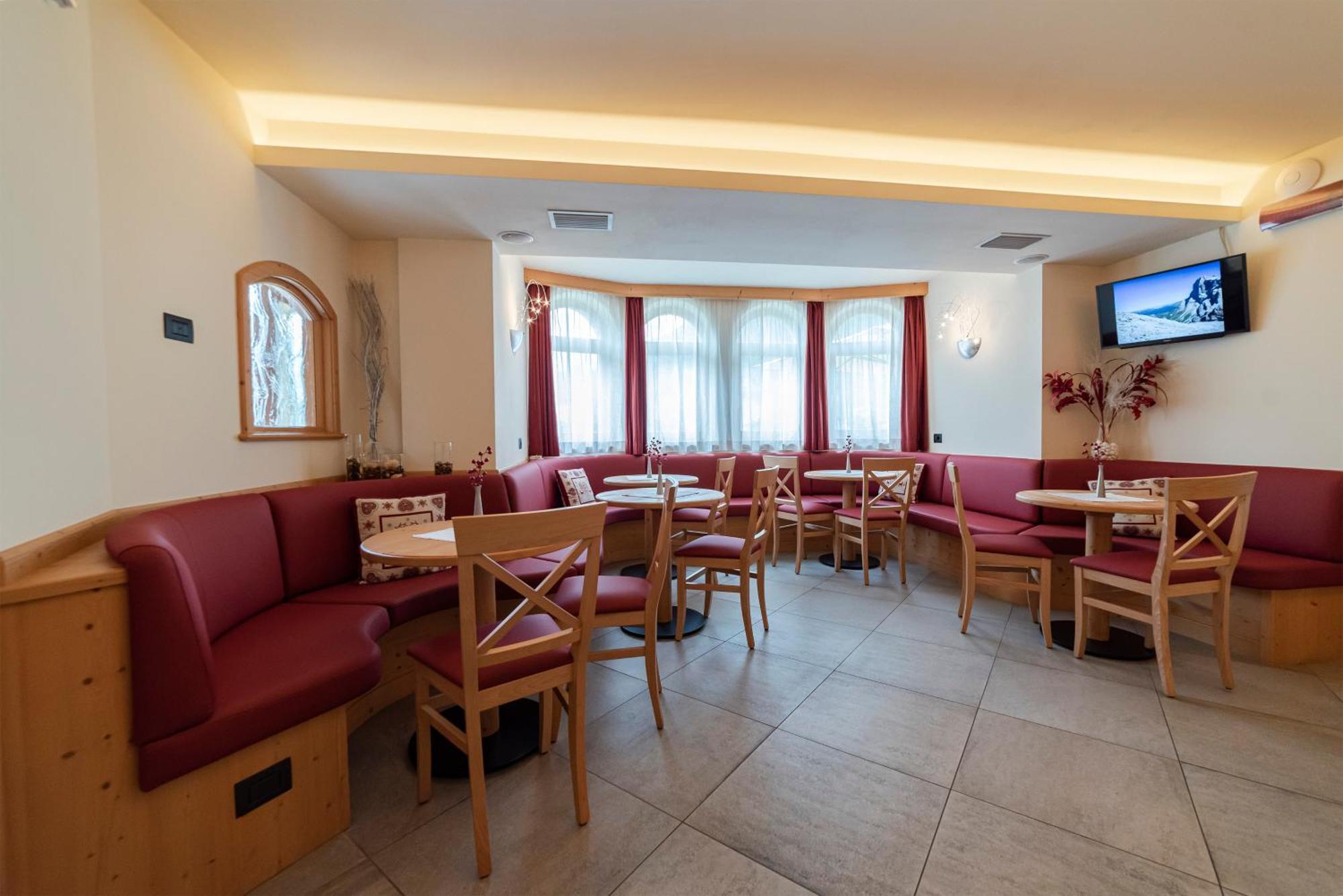 Hotel Garni Paradisi - Wellness & Spa Mezzano Extérieur photo