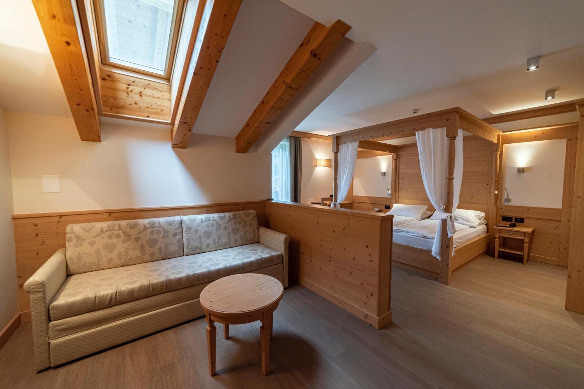 Hotel Garni Paradisi - Wellness & Spa Mezzano Extérieur photo